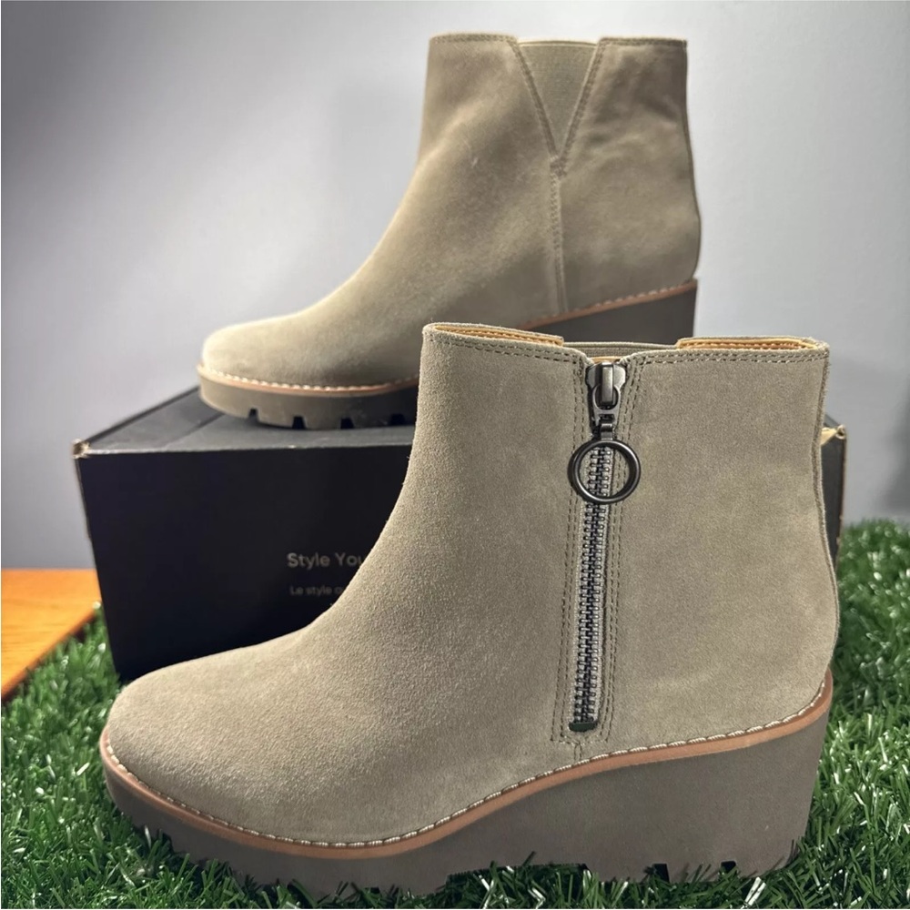 Vionic Zip Up Wedge Ankle Boot